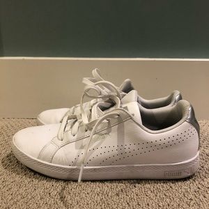 BOGO 50% off - White Puma Sneakers